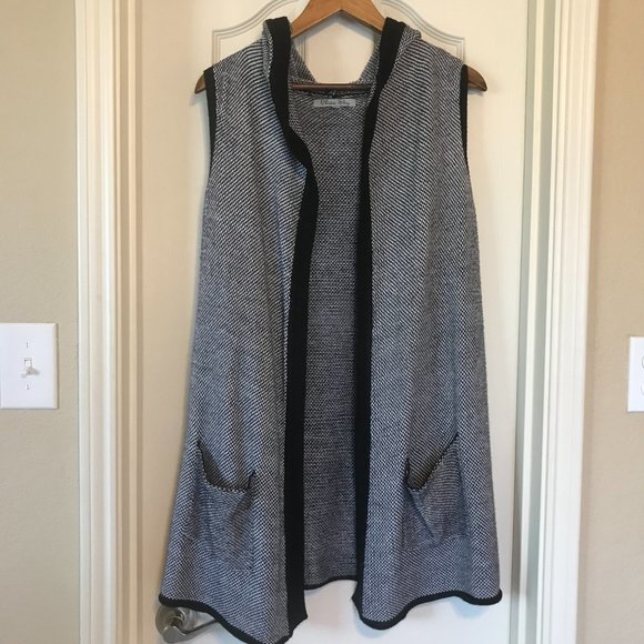 Hooded Sweater Vest/Duster - Picture 5 of 10